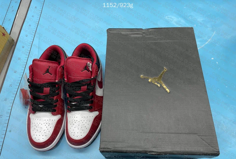 Air Jordan 1 Gym Red Black - Sale 10