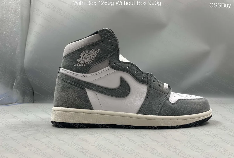 Air Jordan 1 Heritage Black 5
