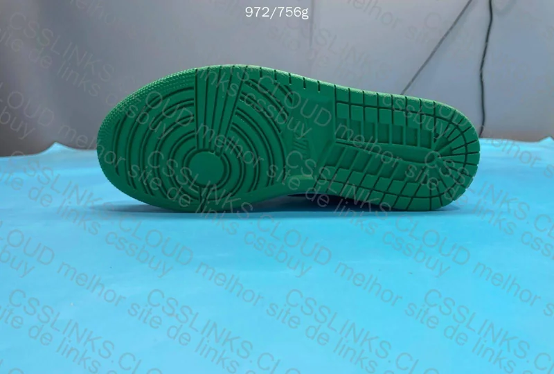 Air Jordan 1 High 4