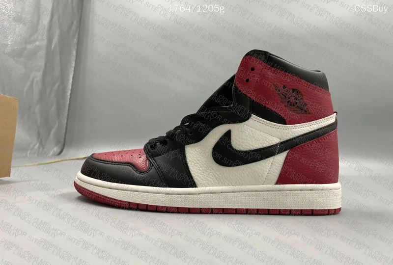 Air Jordan 1 High "Bred Toe" 10