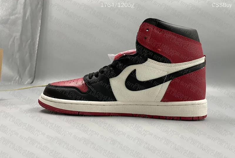 Air Jordan 1 High "Bred Toe" 7