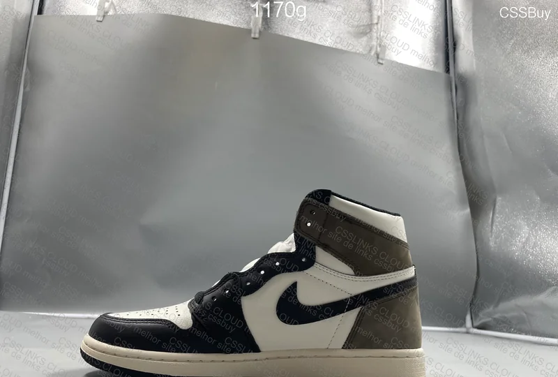 Air Jordan 1 High Dark Mocha FK 7