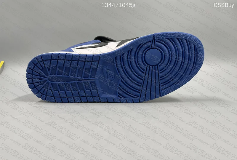 Air Jordan 1 High Fragment 6