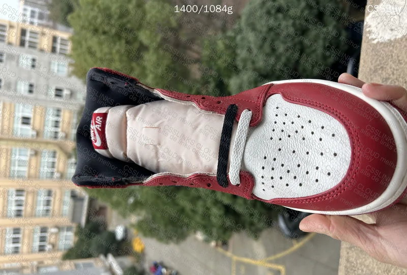 Air Jordan 1 High - Lost 4