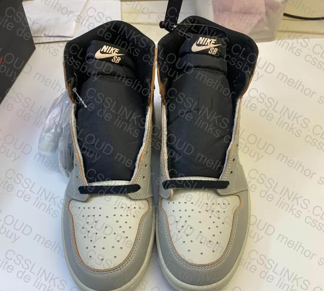 Air Jordan 1 High NYC to Paris