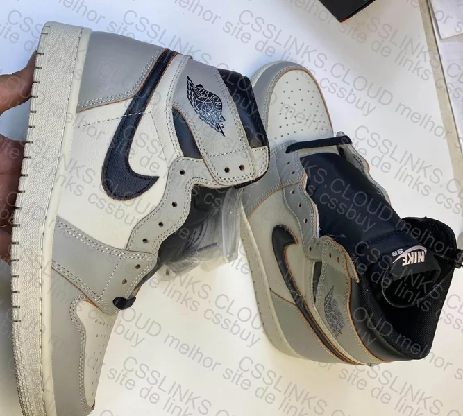 Air Jordan 1 High NYC to Paris 6