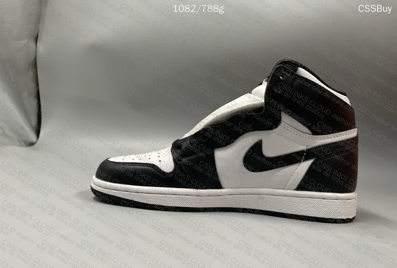 Air Jordan 1 High OG 85 Black White 2