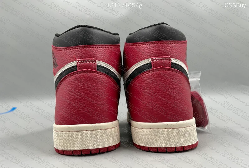 Air Jordan 1 High OG Bred Toe 7