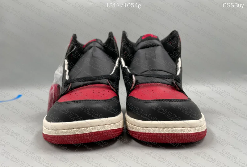 Air Jordan 1 High OG Bred Toe 9