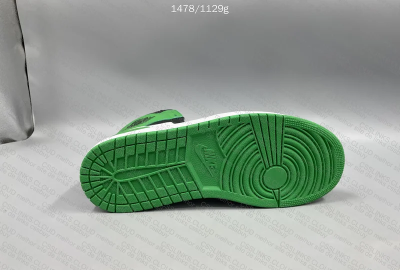 Air Jordan 1 High OG Lucky Green 4