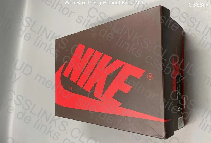 Air Jordan 1 High OG Travis Scott (150Y)