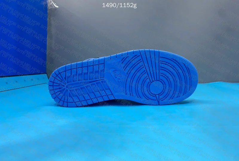Air Jordan 1 High OG UNC Toe 2