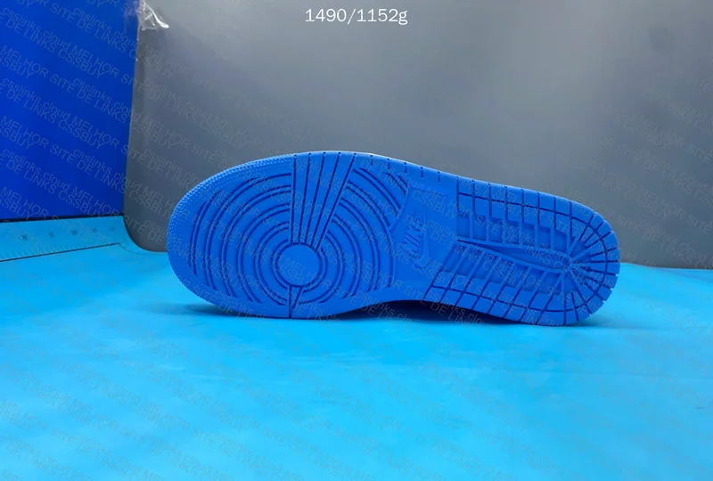 Air Jordan 1 High OG UNC Toe 8