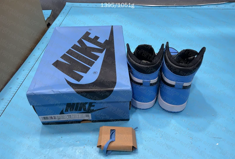 Air Jordan 1 High Retro (Blind Box) 5