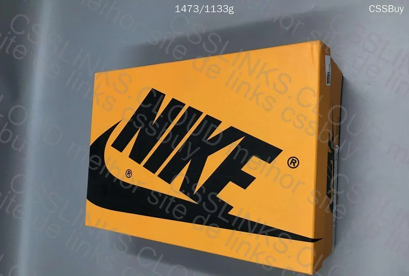 Air Jordan 1 High Taxi 6