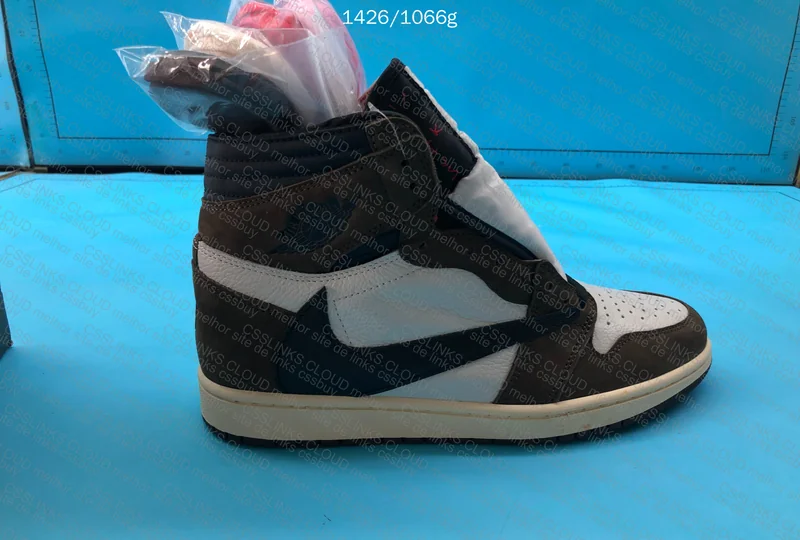 Air Jordan 1 High Travis Scott 7