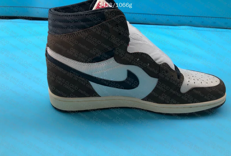 Air Jordan 1 High Travis Scott 8