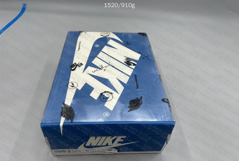 Air Jordan 1 High Travis Scott x Fragment 9