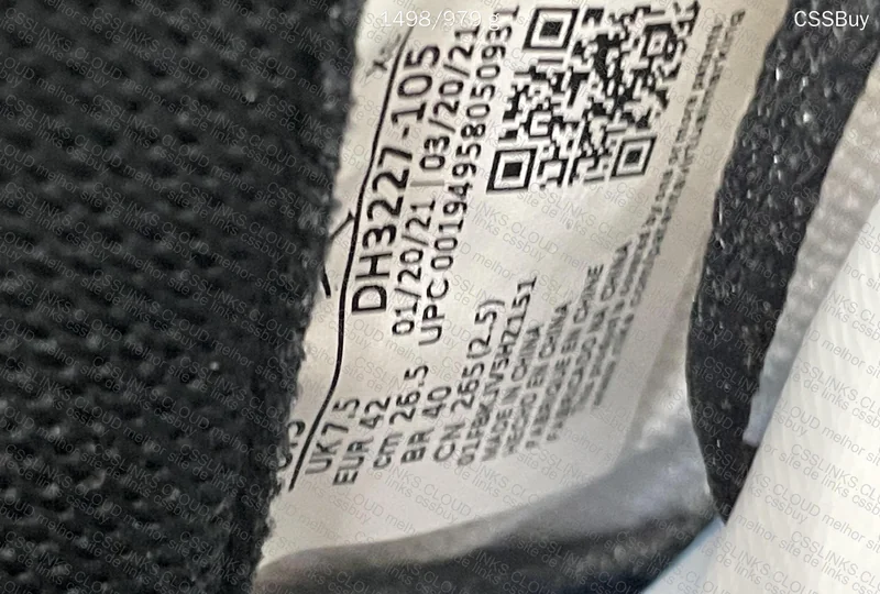 Air Jordan 1 High Travis Scott x Fragment Design 2