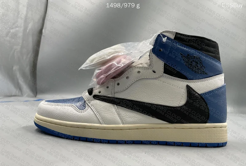 Air Jordan 1 High Travis Scott x Fragment Design 3