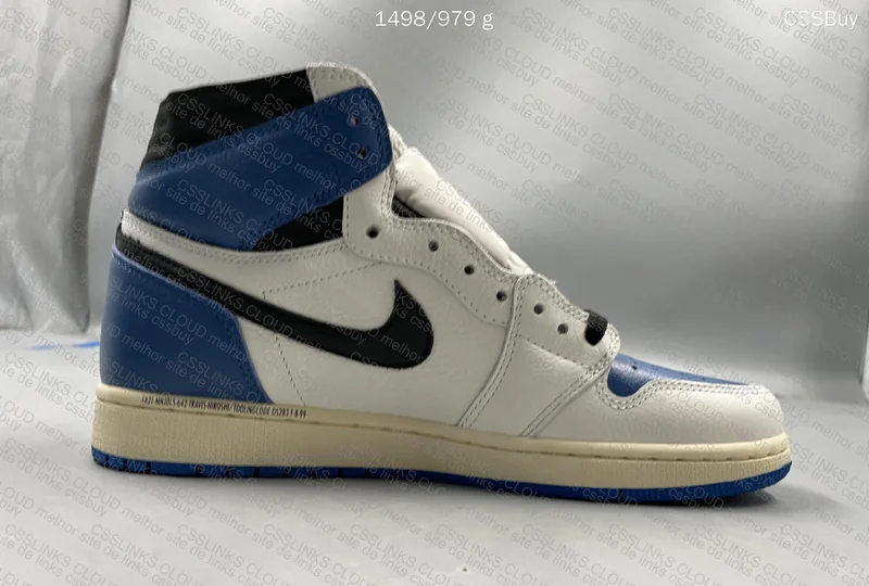Air Jordan 1 High Travis Scott x Fragment Design 4