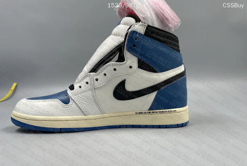 Air Jordan 1 High Travis Scott x Fragment 7