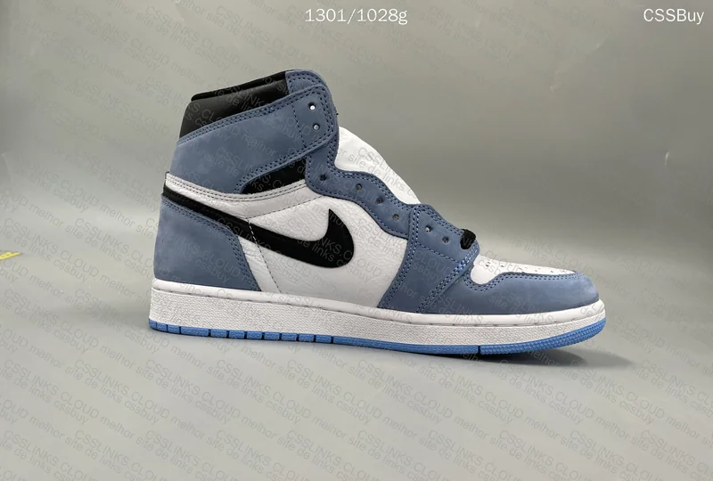 Air Jordan 1 High UNC 5