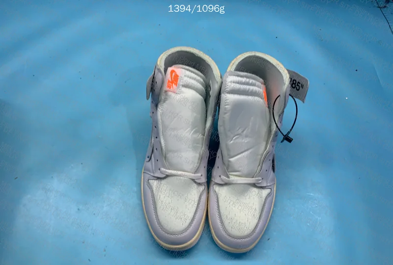 Air Jordan 1 High x Off-White