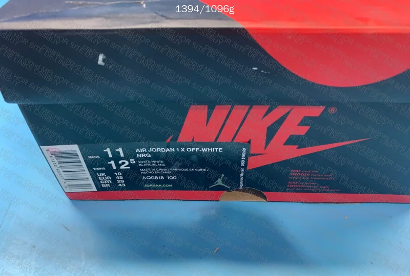 Air Jordan 1 High x Off-White 9