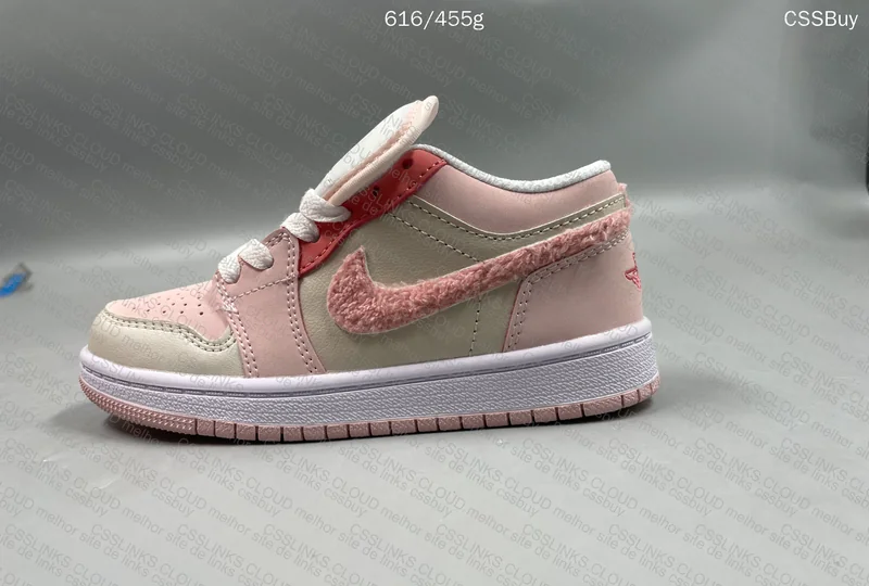 Air Jordan 1 - Kids 3