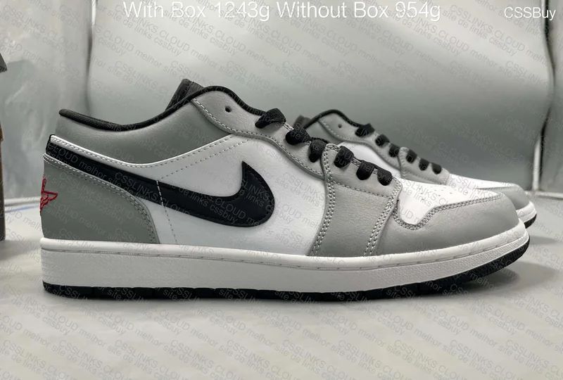 Air Jordan 1 Light Smoke Grey 2