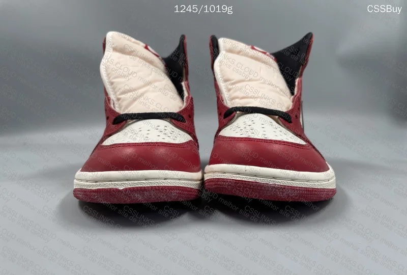 Air Jordan 1 Lost and Found 2