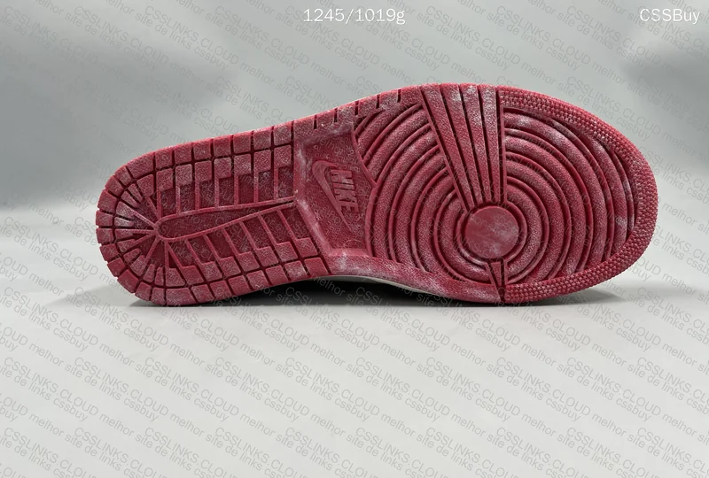 Air Jordan 1 Lost and Found 9