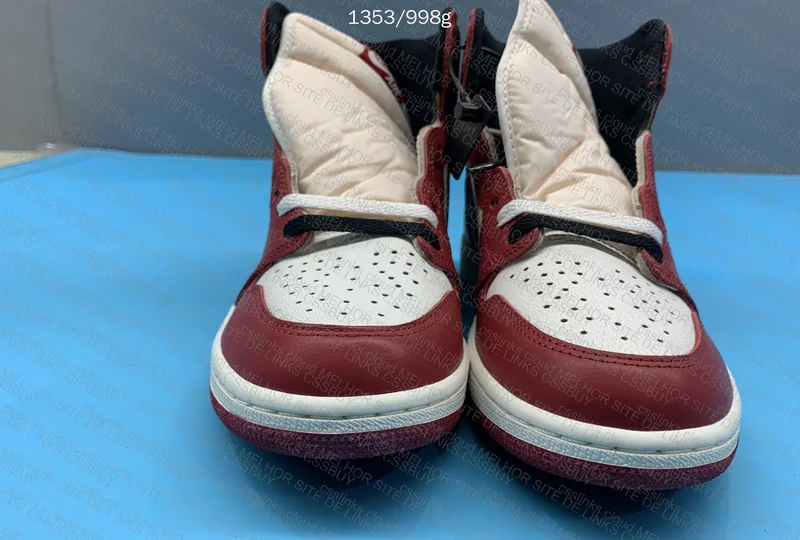 Air Jordan 1 Lost and Found LJR 2