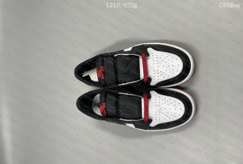Air Jordan 1 Low