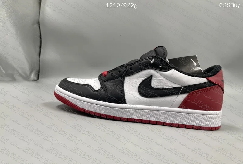 Air Jordan 1 Low 4