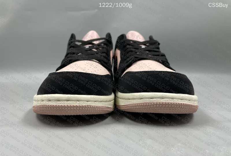 Air Jordan 1 Low