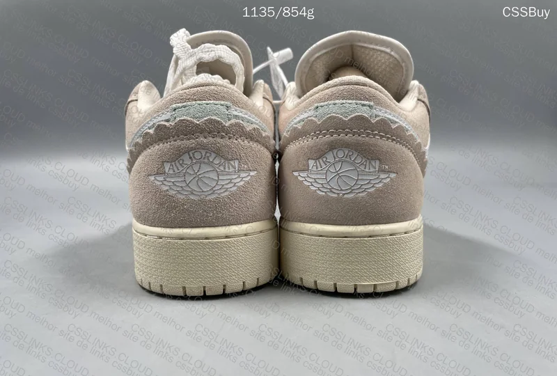 Air Jordan 1 Low 9