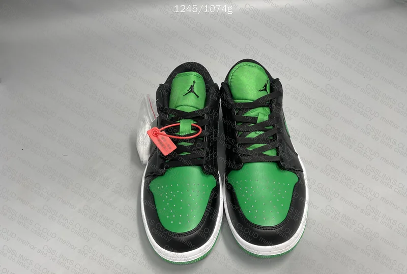 Air Jordan 1 Low