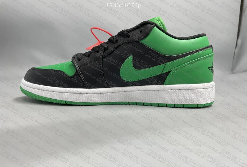 Air Jordan 1 Low 4