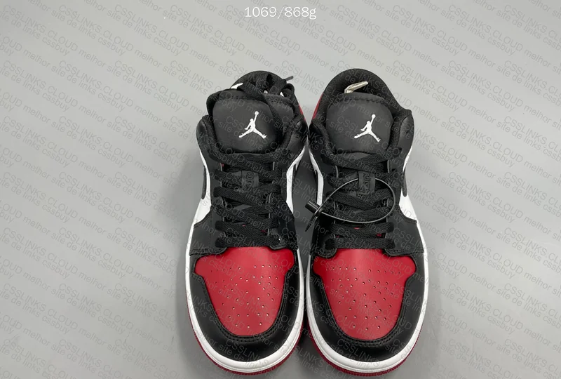 Air Jordan 1 Low