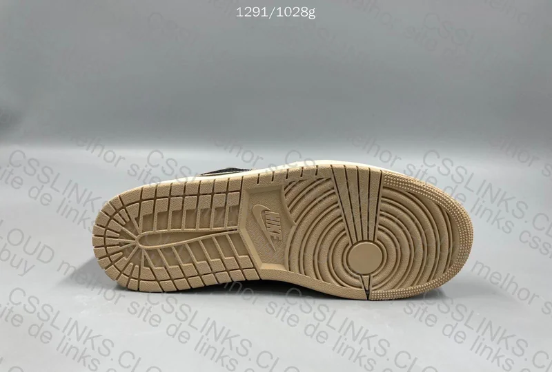 Air Jordan 1 Low 4