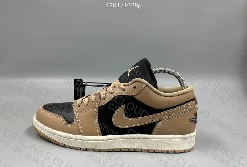 Air Jordan 1 Low 7