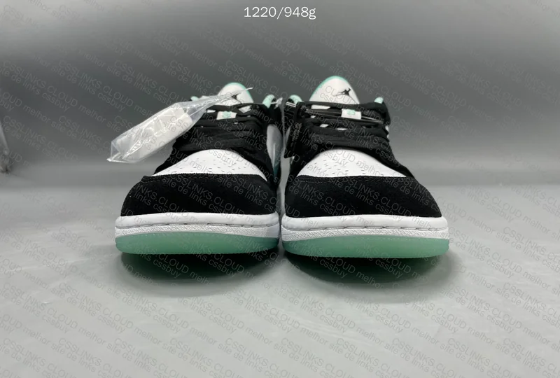 Air Jordan 1 Low