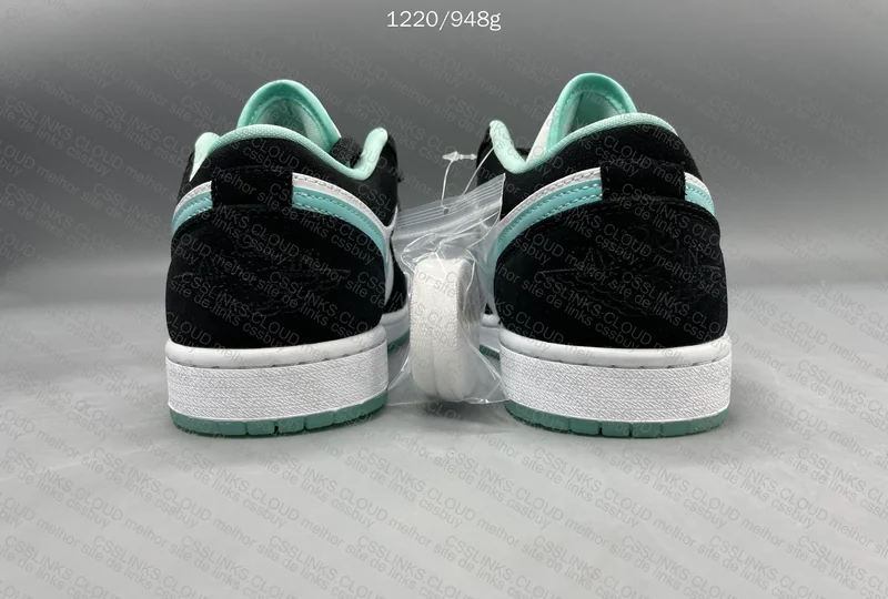 Air Jordan 1 Low 3