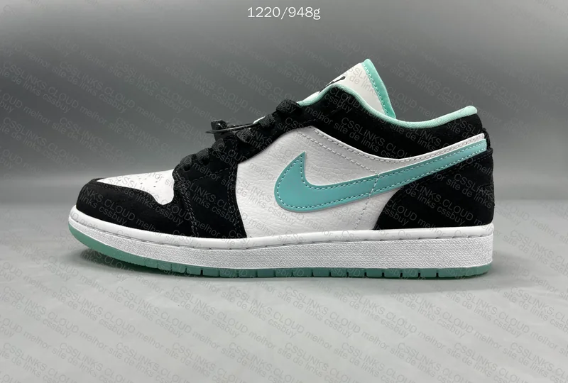 Air Jordan 1 Low 4