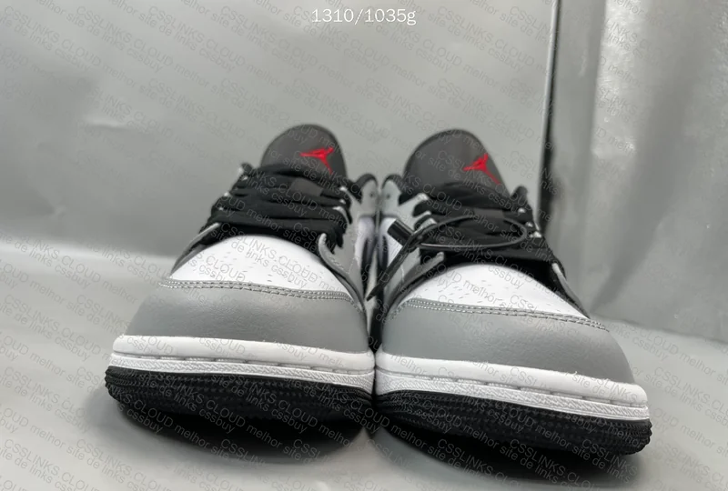 Air Jordan 1 Low