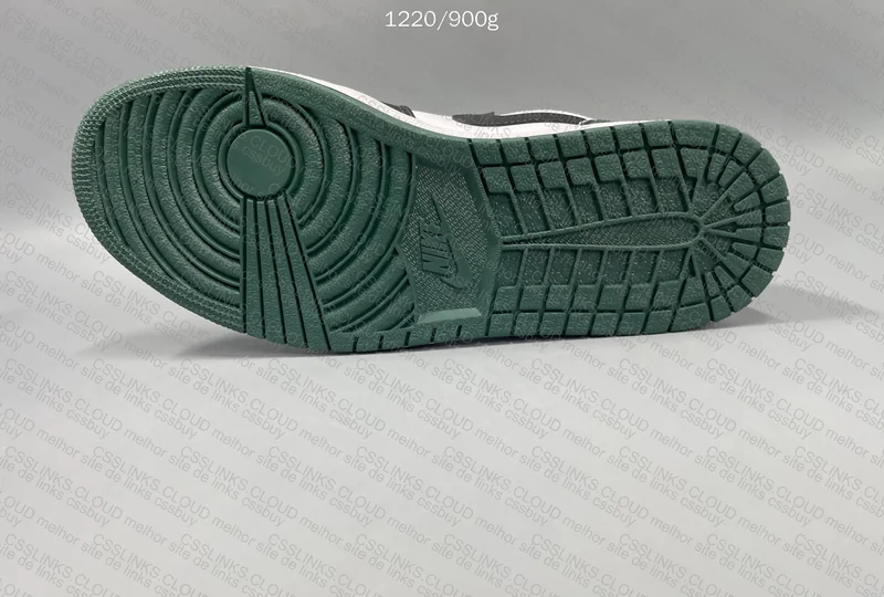 Air Jordan 1 Low 6
