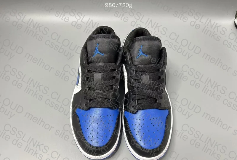 Air Jordan 1 Low 9