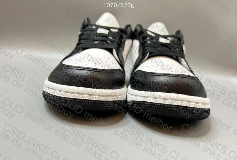 Air Jordan 1 Low 8